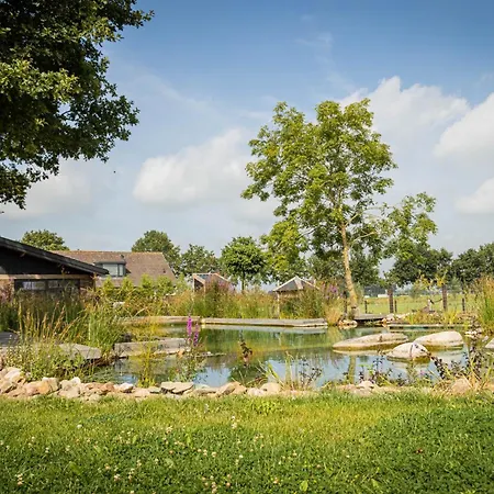 Landgoed Versteegh Nabij Heerlijkheid Marienwaerdt Holiday home *