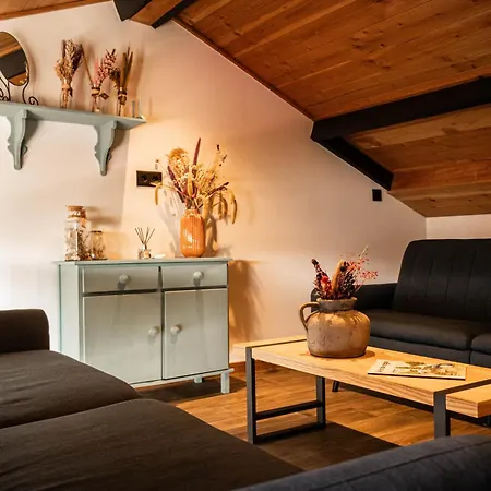 Landgoed Versteegh Nabij Heerlijkheid Mariënwaerdt *