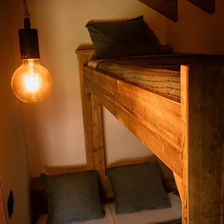 Landgoed Versteegh Nabij Heerlijkheid Mariënwaerdt *